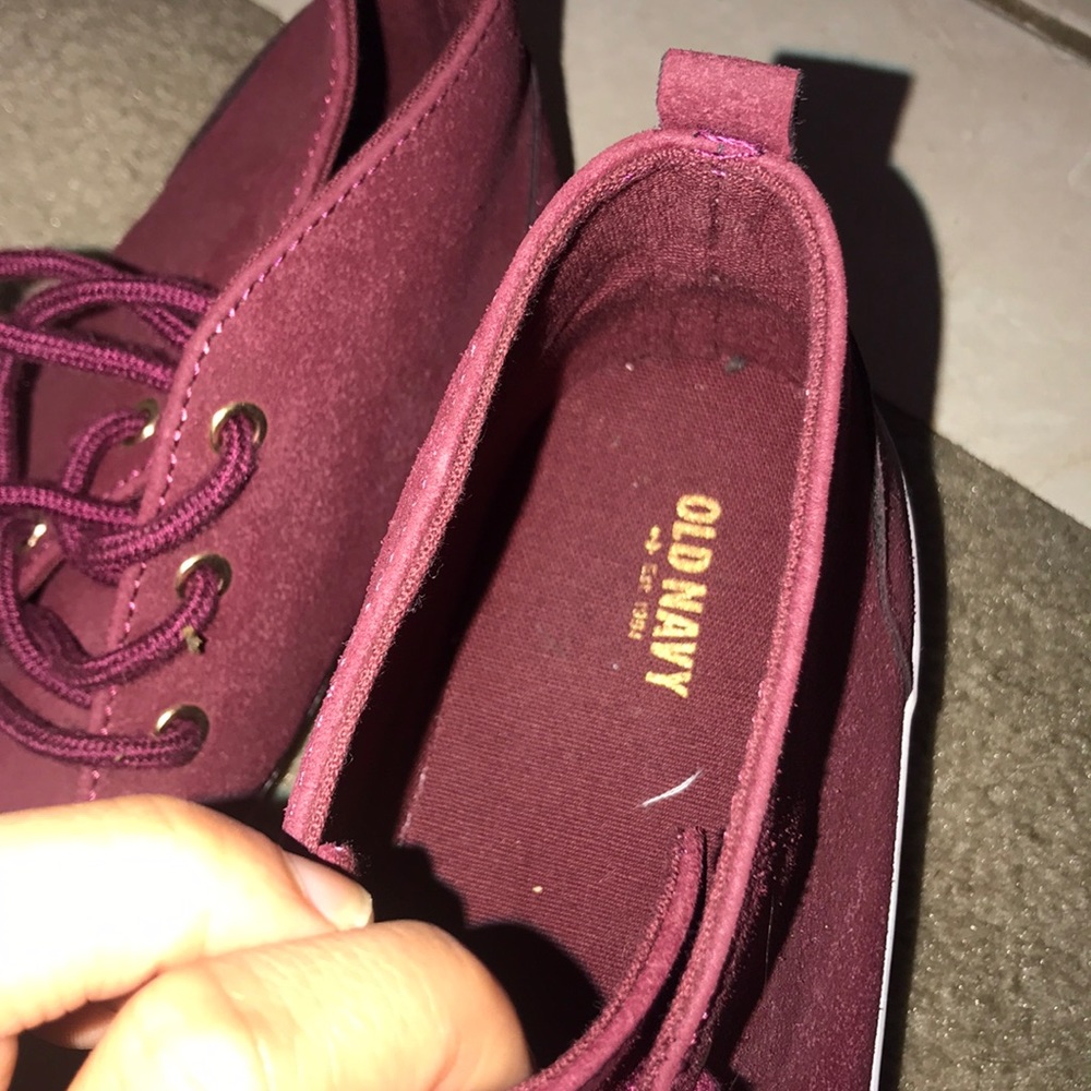 Shoes - Picture 4 of 4